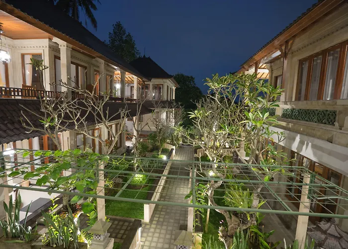 Ketut's Place ホテル 4*